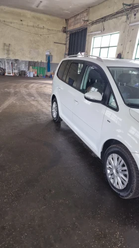 VW Touran - 8500 € / 16624.56 лв. - 72331531 3
