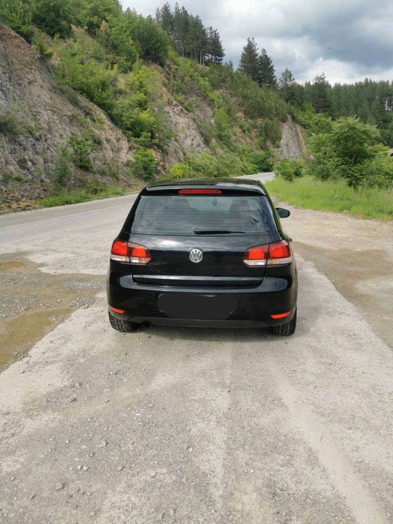 VW Golf, снимка 4 - Автомобили и джипове - 47347180