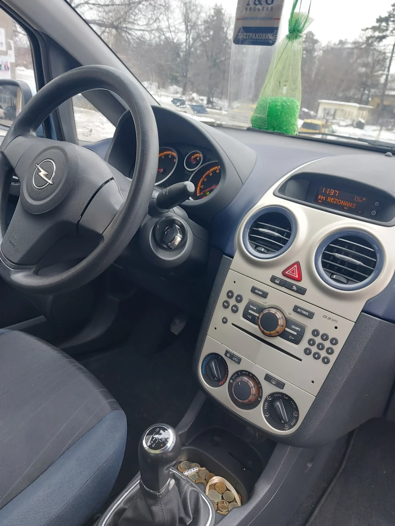 Opel Corsa, снимка 8 - Автомобили и джипове - 48488799