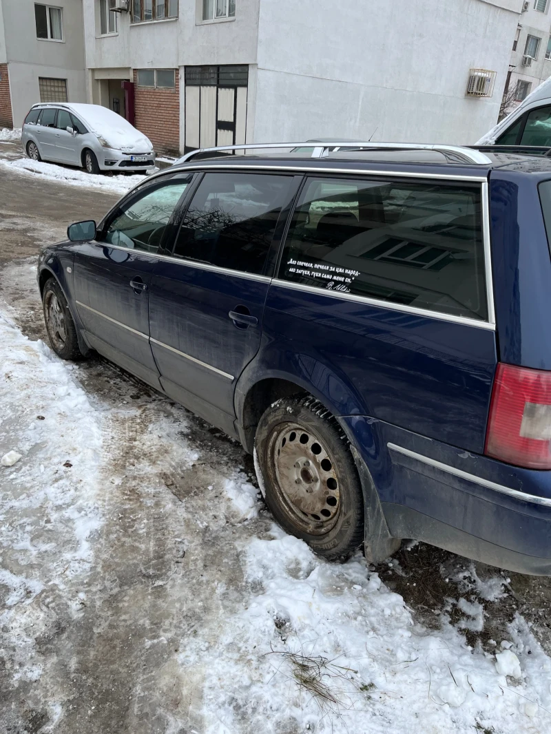 VW Passat, снимка 3 - Автомобили и джипове - 48695062