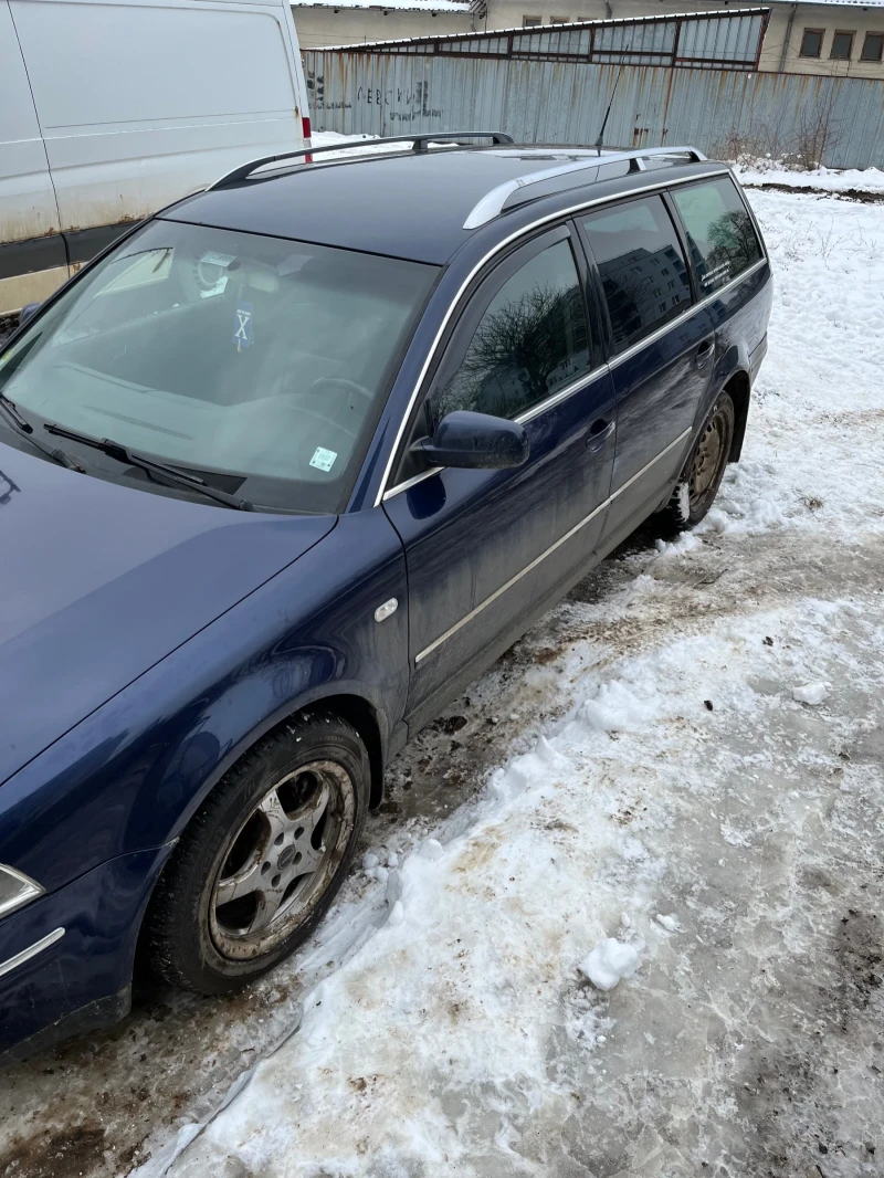 VW Passat, снимка 2 - Автомобили и джипове - 48695062