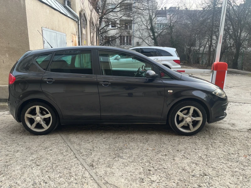 Seat Altea, снимка 8 - Автомобили и джипове - 52831023