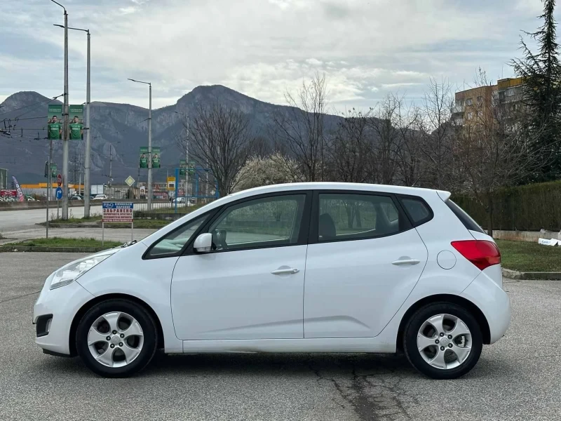 Kia Venga 1.6 CRDI Euro 5 Лизинг , снимка 6 - Автомобили и джипове - 49518214