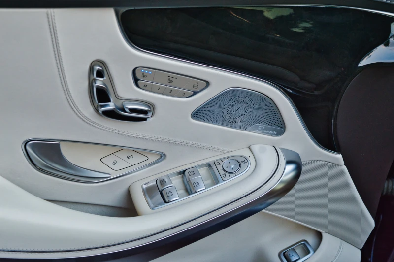 Mercedes-Benz S 63 AMG, снимка 13 - Автомобили и джипове - 52480257