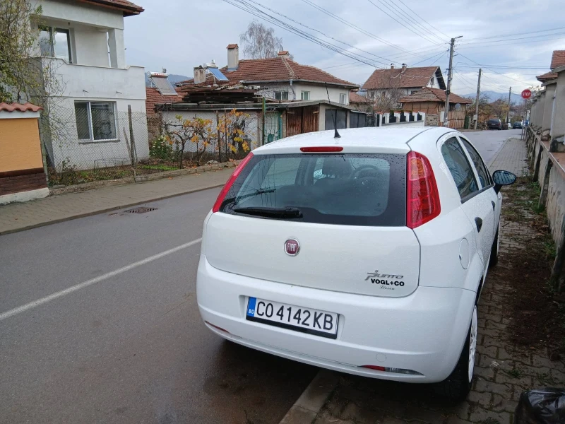 Fiat Punto 1.2i регистрирана, снимка 11 - Автомобили и джипове - 52706740