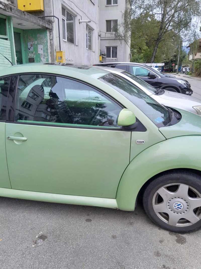 VW Beetle, снимка 8 - Автомобили и джипове - 52610842