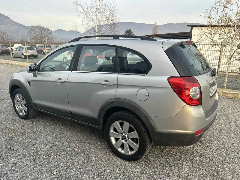 Chevrolet Captiva  4X4 ИТАЛИЯ, снимка 6 - Автомобили и джипове - 52553585