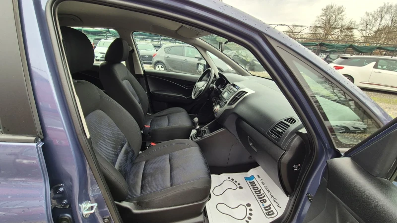 Hyundai Ix20 Бензин, снимка 15 - Автомобили и джипове - 53052355