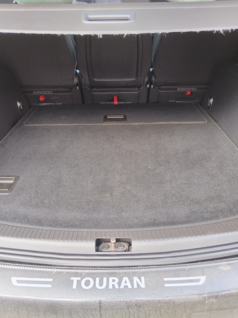 VW Touran 1.6/102кс, снимка 10 - Автомобили и джипове - 53403018