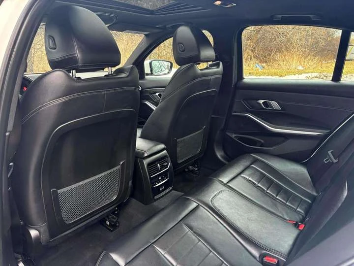 BMW 330 330i xDrive /M-Sport Pkg | No Accidents! | Mobile.bg � ����������� 15