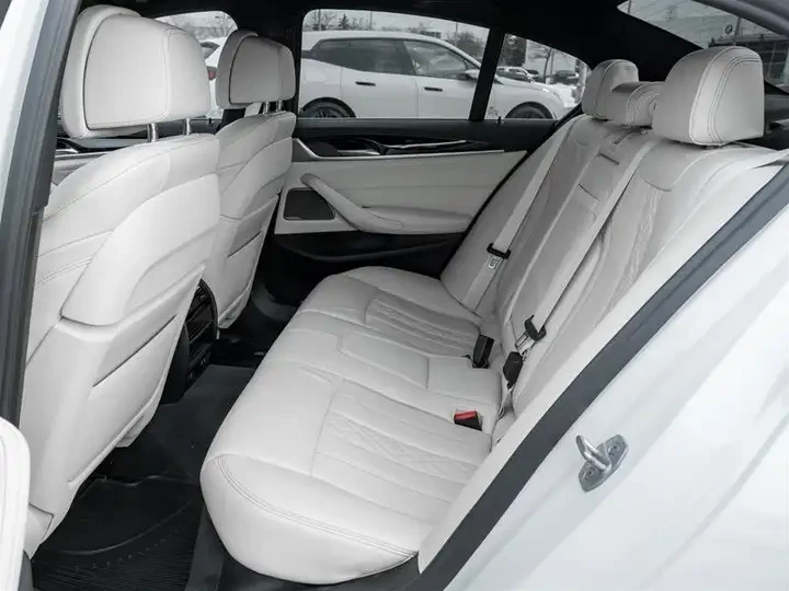 BMW 540 М-Sport * Фиксирана цена до БГ * Oт BMW * , снимка 15 - Автомобили и джипове - 54452808