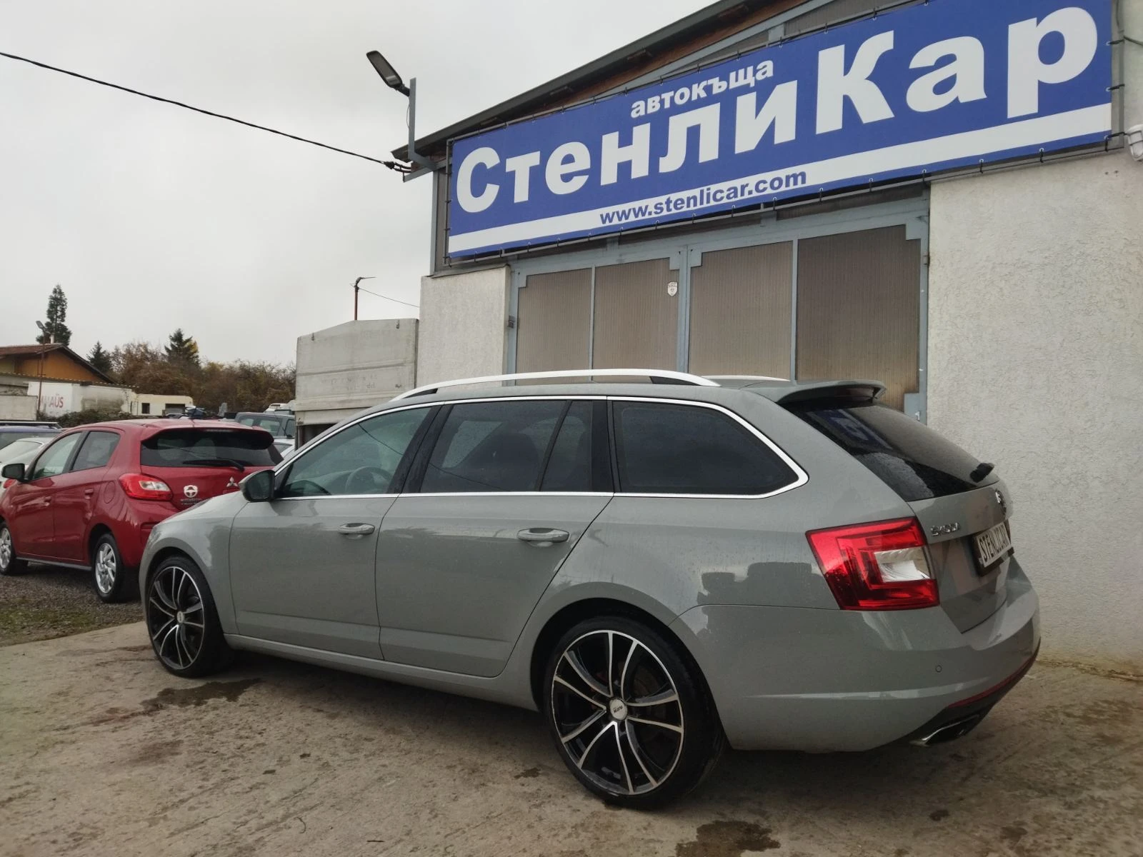 Skoda Octavia 2.0TSI-VRS-EURO6 - изображение 2