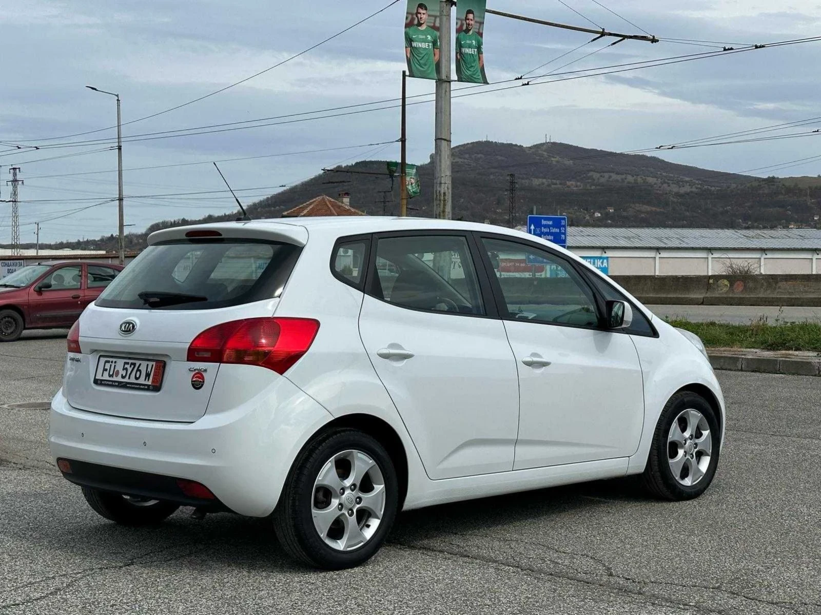 Kia Venga 1.6 CRDI Euro 5 Лизинг  | Mobile.bg — изображение 13