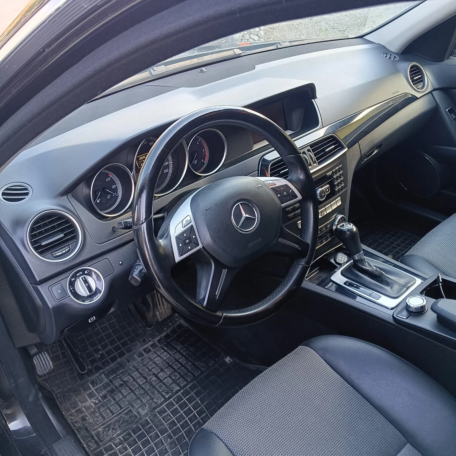 Mercedes-Benz C 220 Facelift Euro 5  - изображение 9