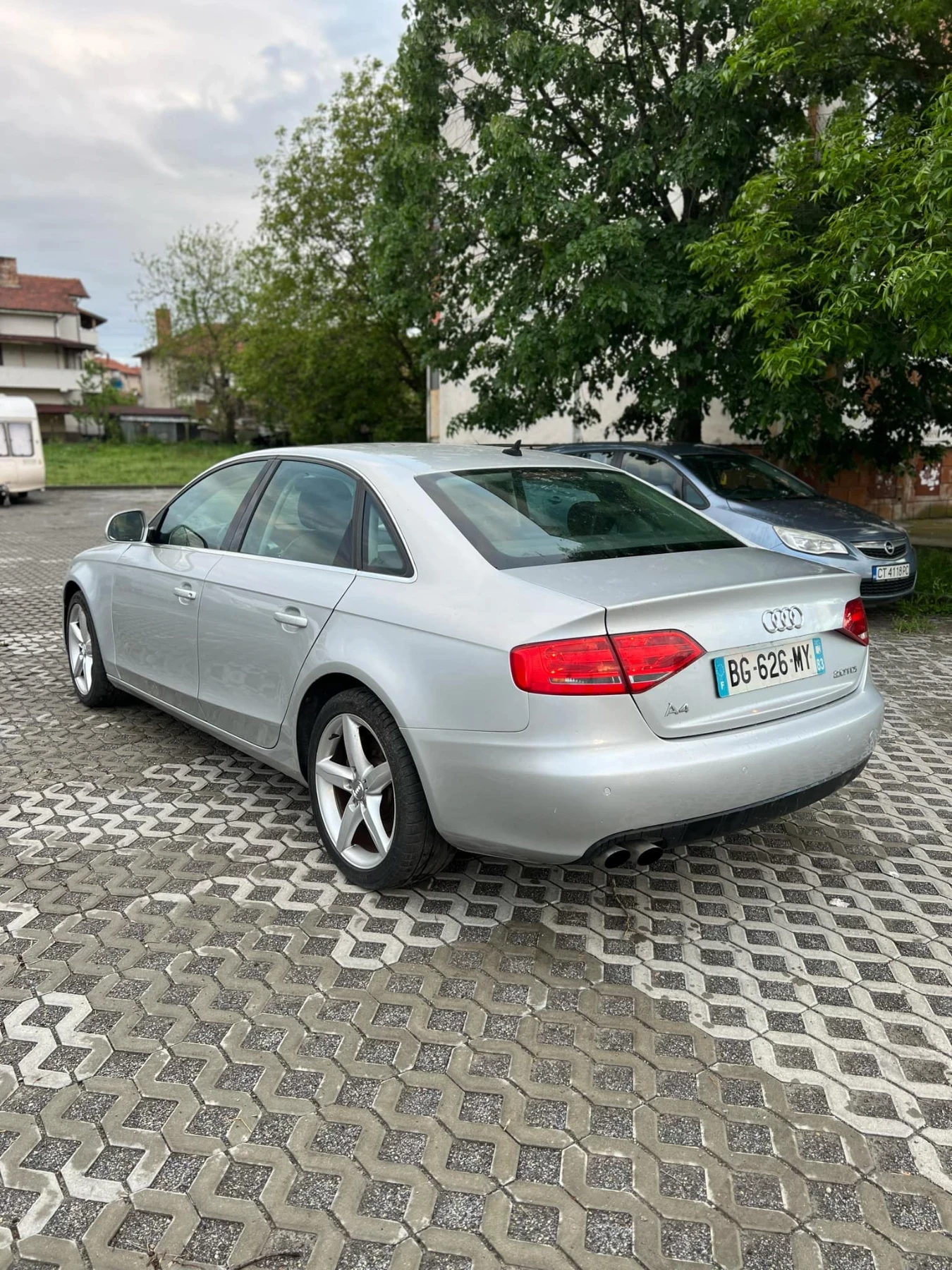 Audi A4 Б8 - изображение 6
