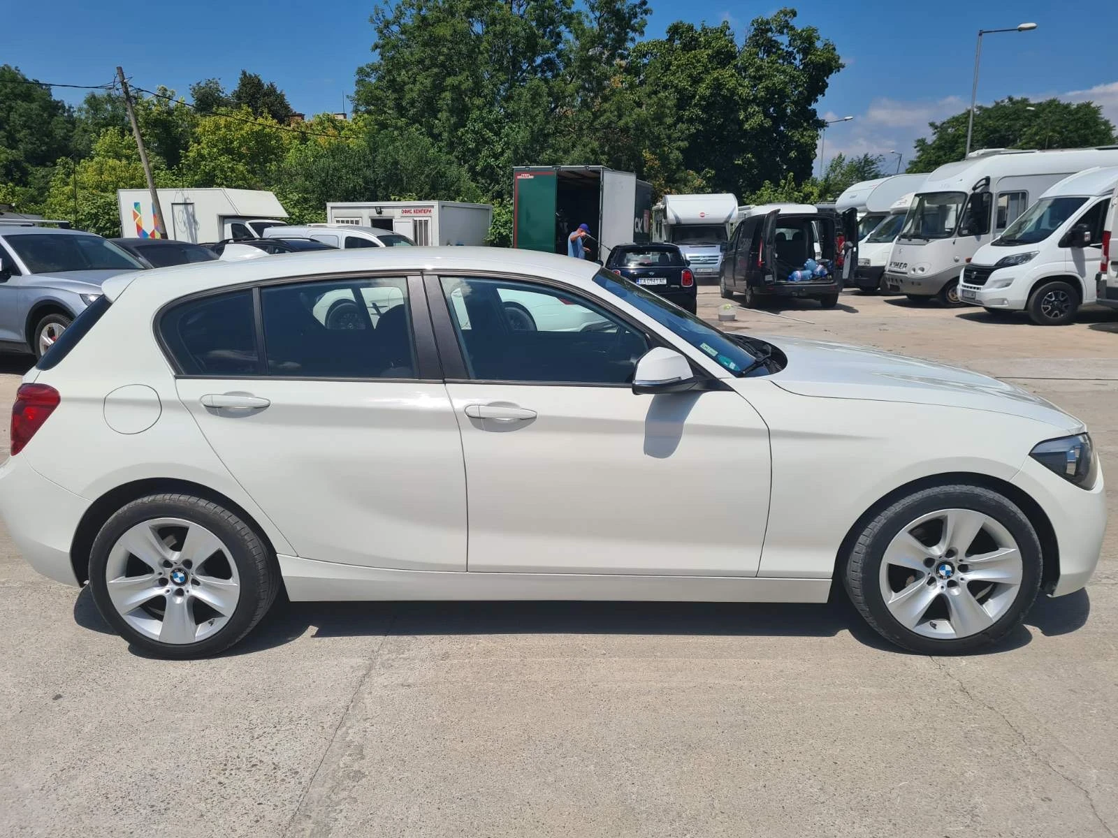 BMW 116 FACELIFT - изображение 4