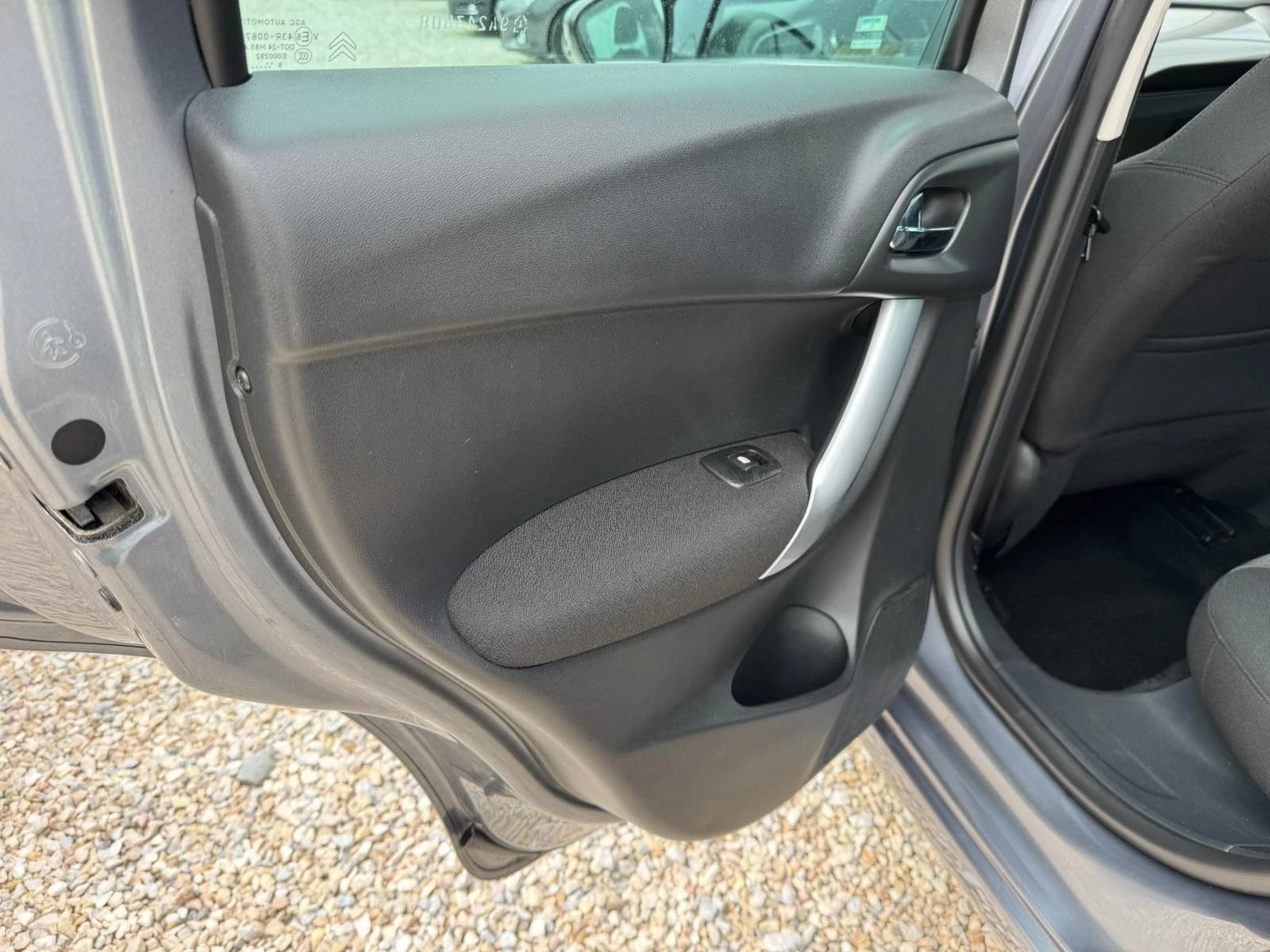 Citroen C3 1.6I - изображение 7