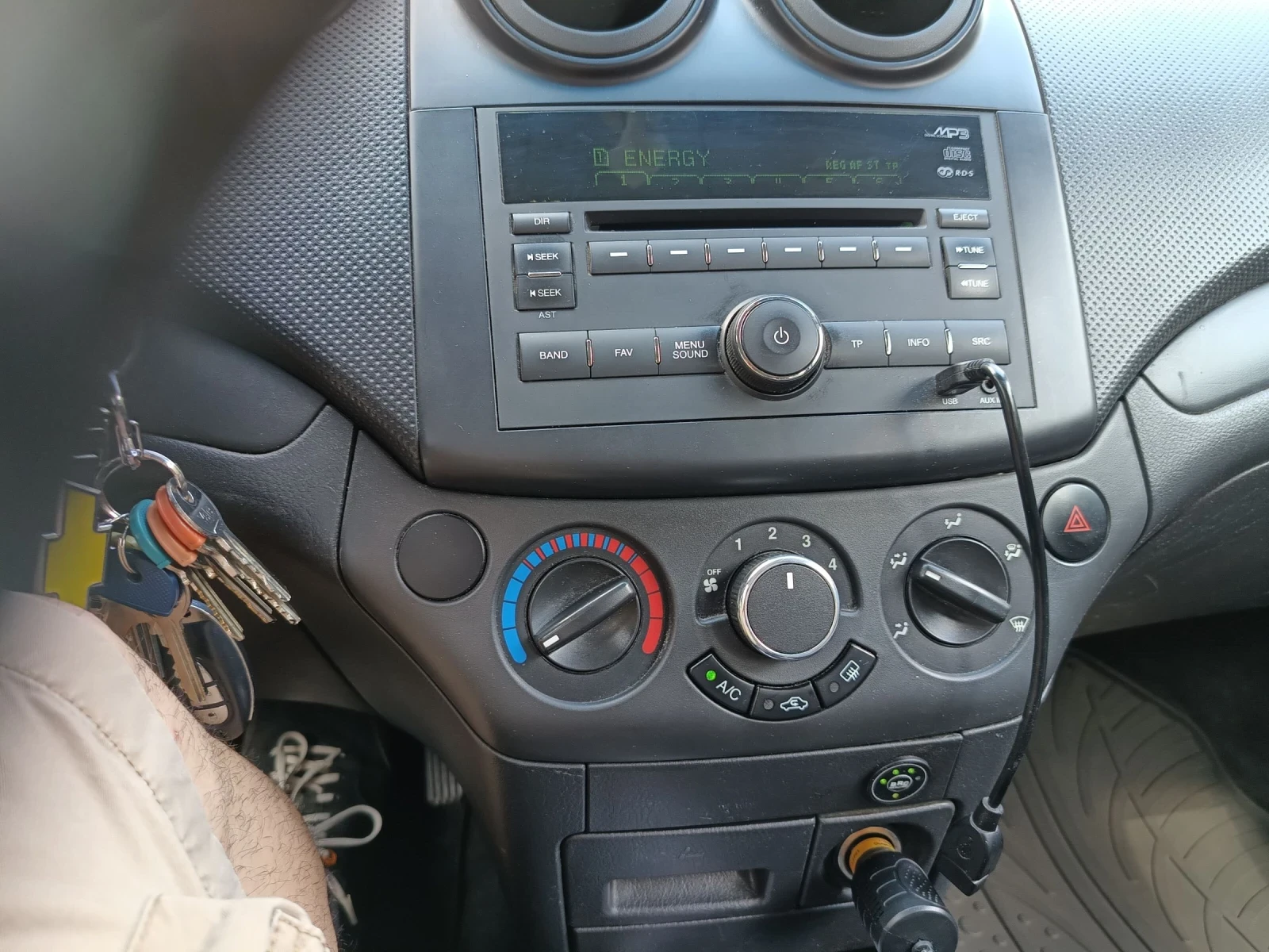 Chevrolet Aveo 1.2 lpg - изображение 10