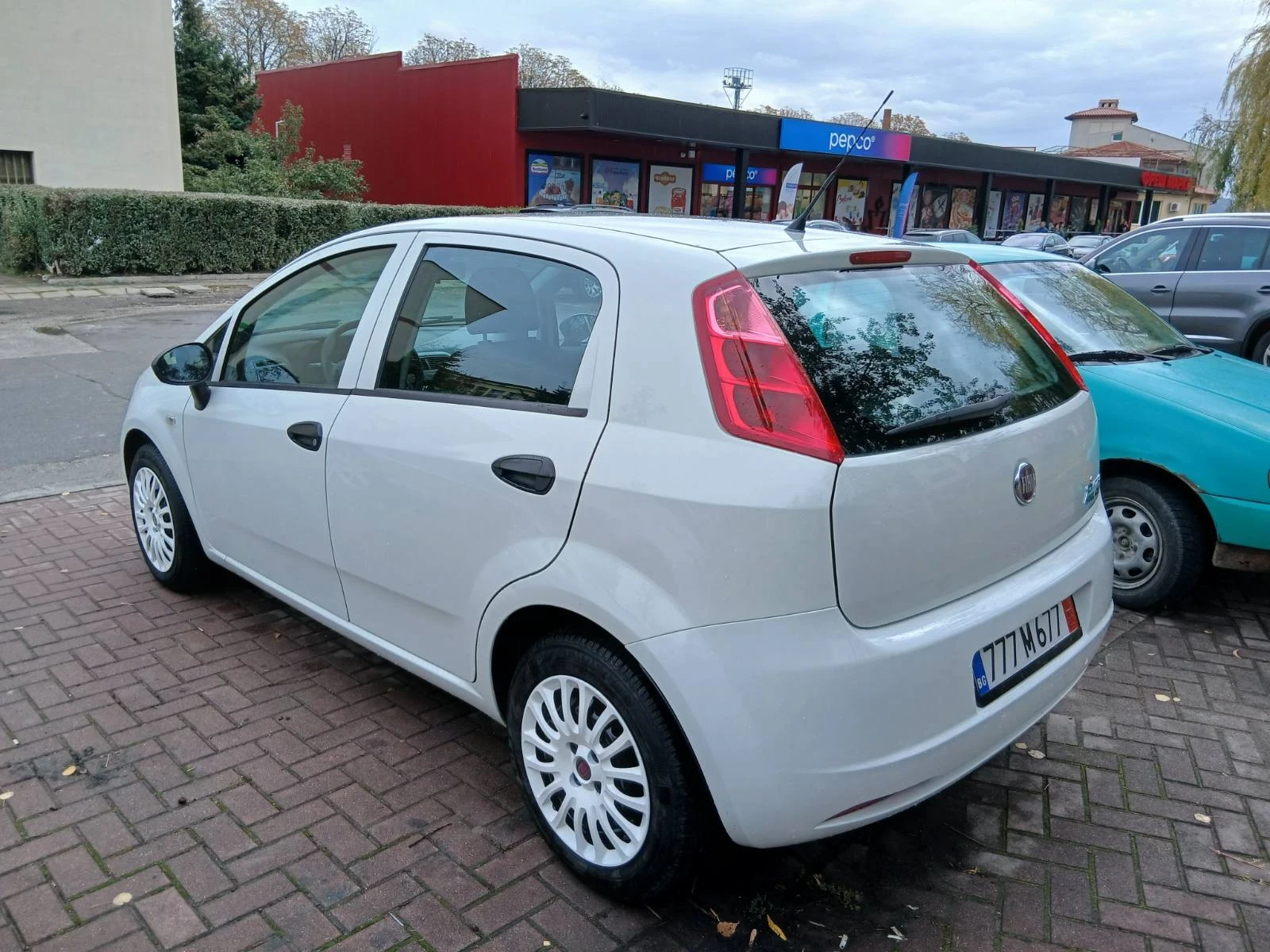 Fiat Punto 1.2i - изображение 3