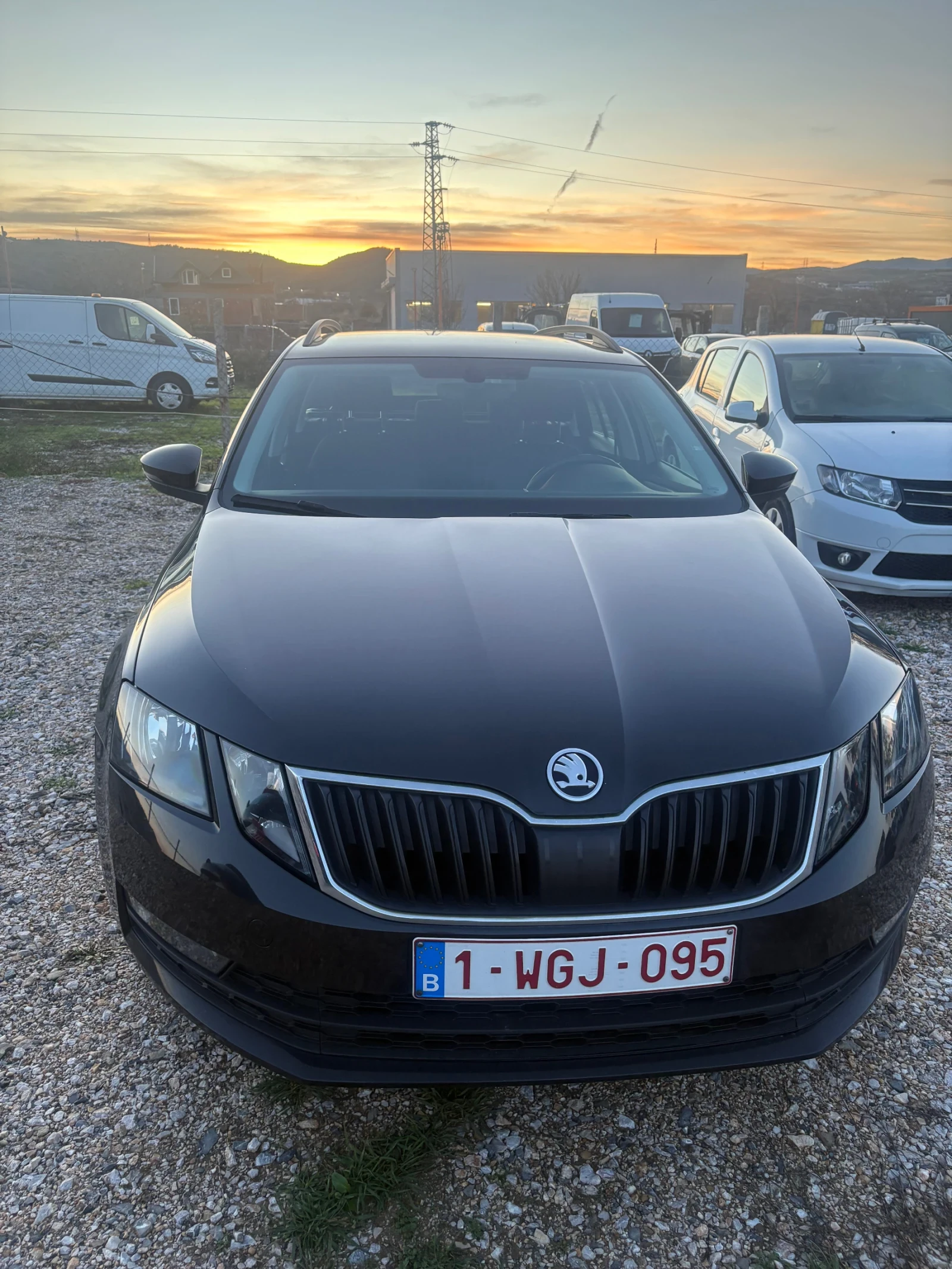 Skoda Octavia 1.5 / | Mobile.bg   1
