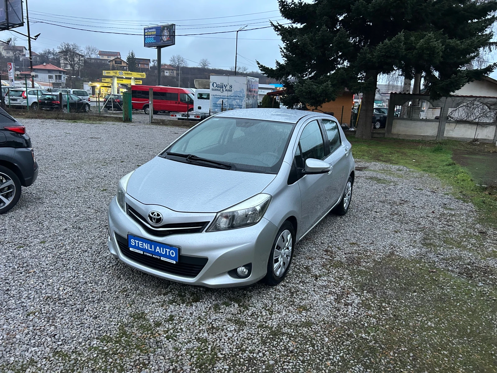 Toyota Yaris 1.4D4D EURO5B AVTOMAIK - изображение 3