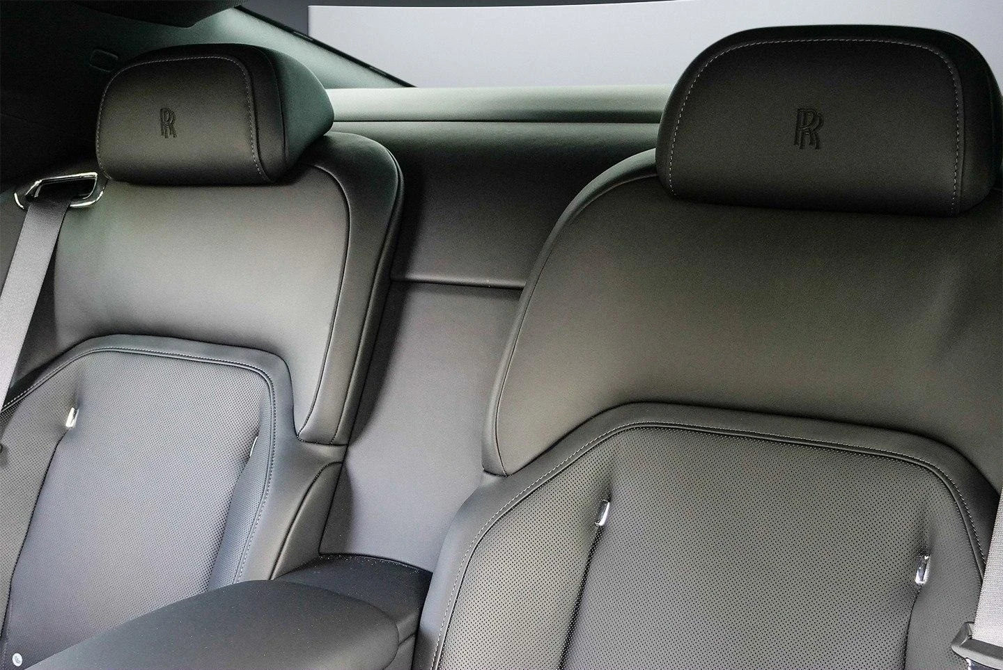 Rolls-Royce Spectre /SHOOTING STAR/ BESPOKE/ LAUNCH PACK/ 360/ | Mobile.bg   16