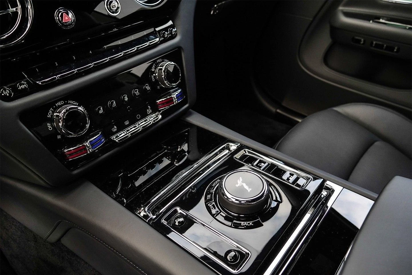 Rolls-Royce Spectre /SHOOTING STAR/ BESPOKE/ LAUNCH PACK/ 360/ | Mobile.bg   14