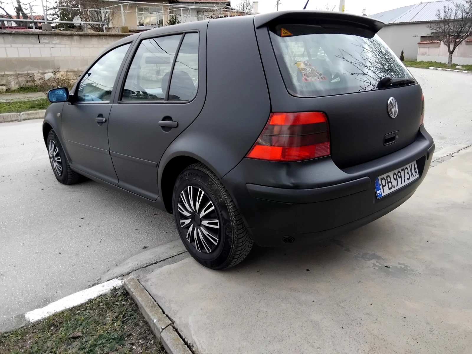 VW Golf 1.6iSR.101k + КЛИМА. ГАЗОВ ИНЖЕКЦИОН  - изображение 5