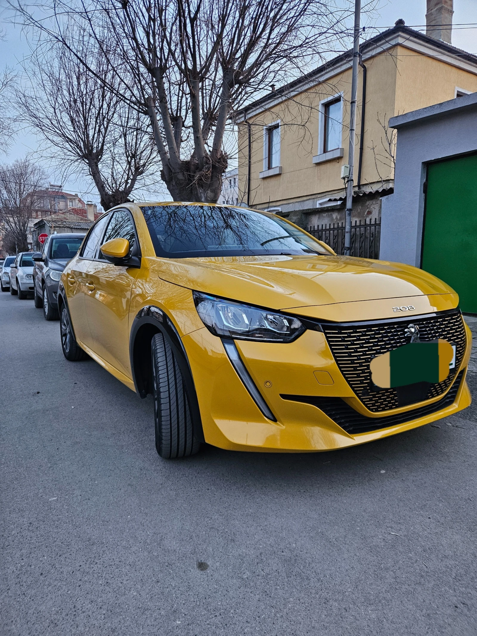 Peugeot 208 | Mobile.bg � ����������� 1