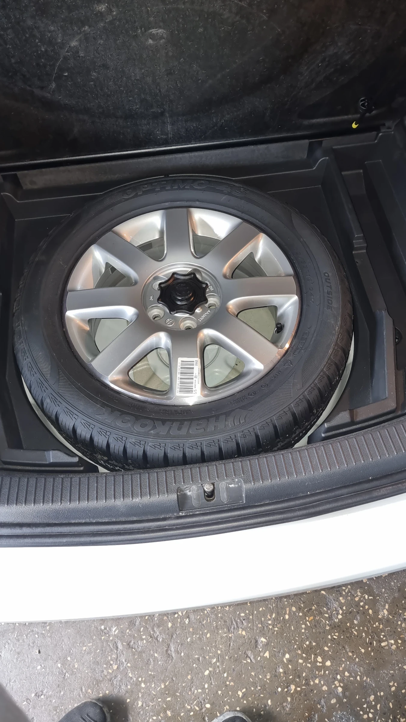 VW Touran, снимка 7 - Автомобили и джипове - 53708597