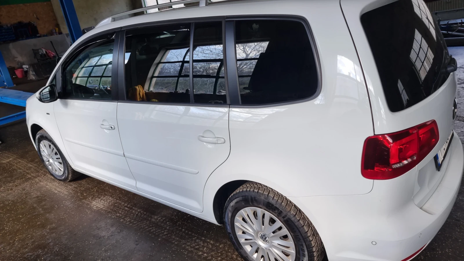 VW Touran, снимка 4 - Автомобили и джипове - 53708597