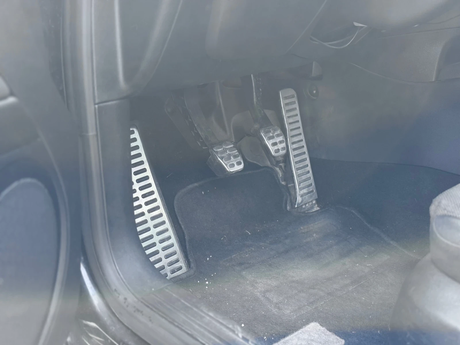 Seat Leon FR 2.0TDI 170к.с., снимка 13 - Автомобили и джипове - 54058389