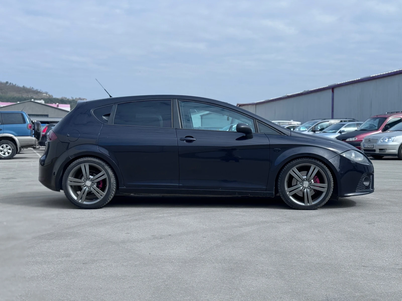 Seat Leon FR 2.0TDI 170к.с., снимка 2 - Автомобили и джипове - 54058389