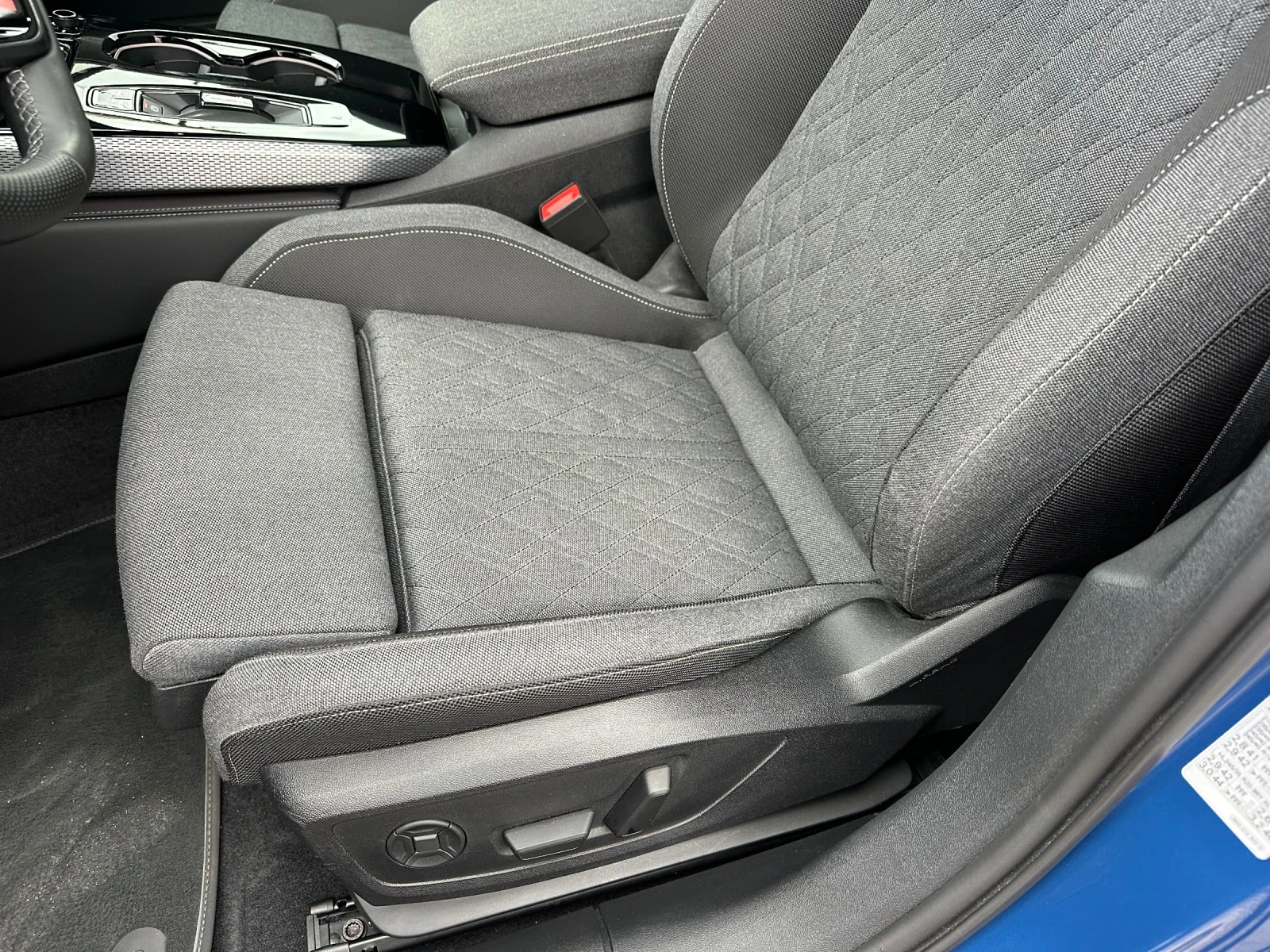 Audi A5 2.0TDI Mild-Hybrid QUATTRO-S LINE-MATRIX, снимка 12 - Автомобили и джипове - 54102641