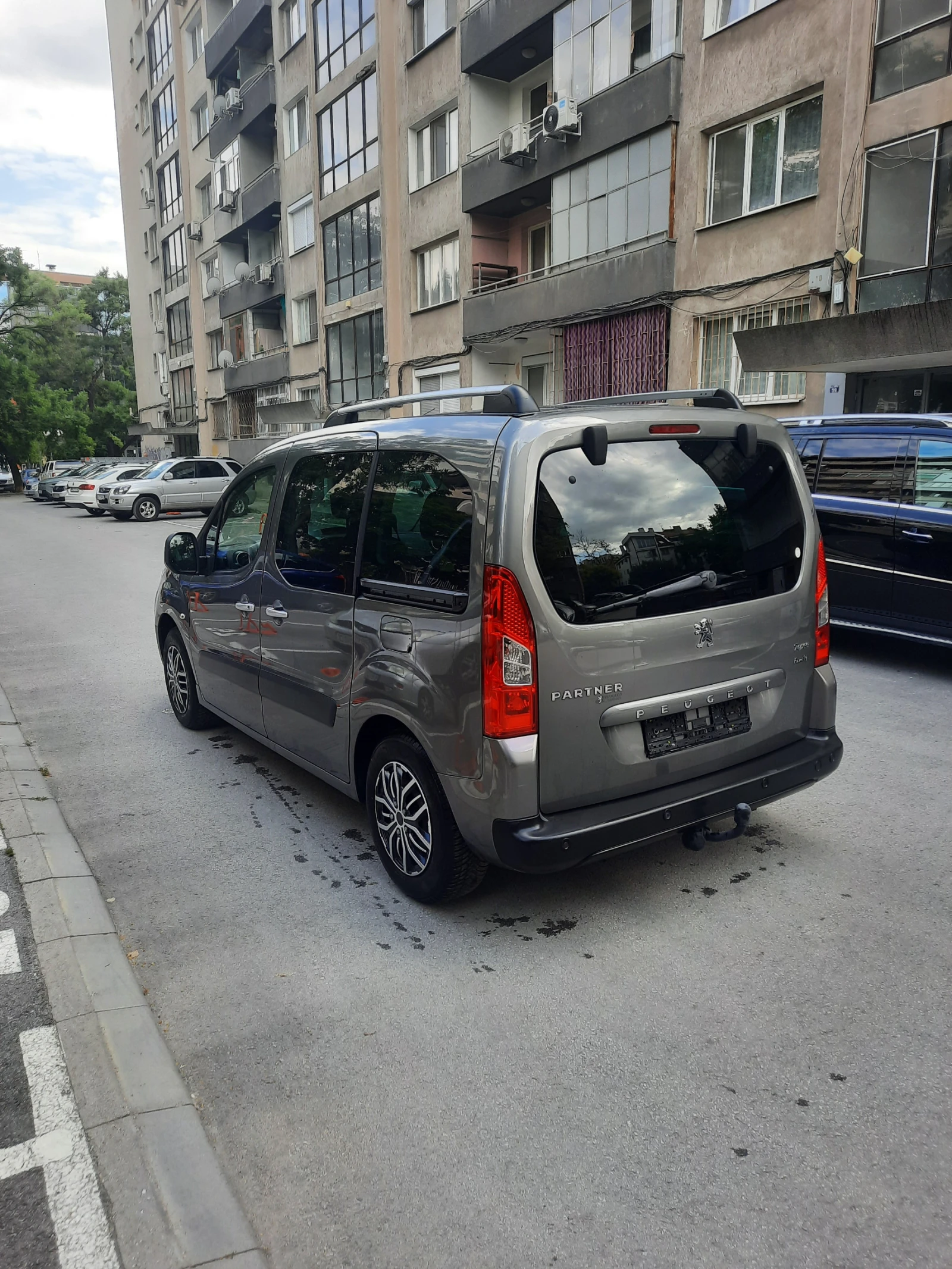 Peugeot Partner Тепее, снимка 5 - Автомобили и джипове - 54895710