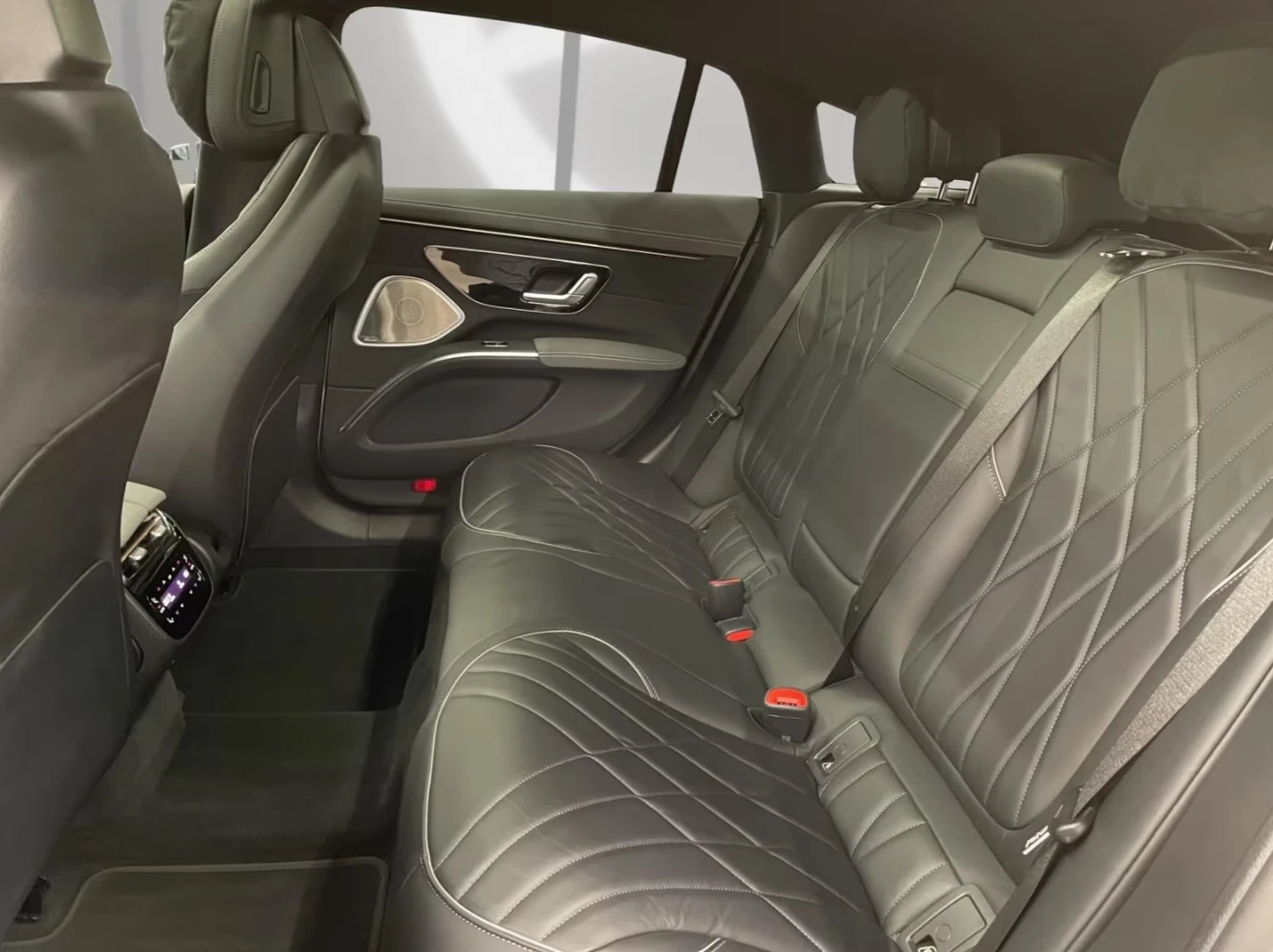 Mercedes-Benz EQS 580* 4M* AMG* PANO* BURMESTER* 360* ����������*  | Mobile.bg � ����������� 8