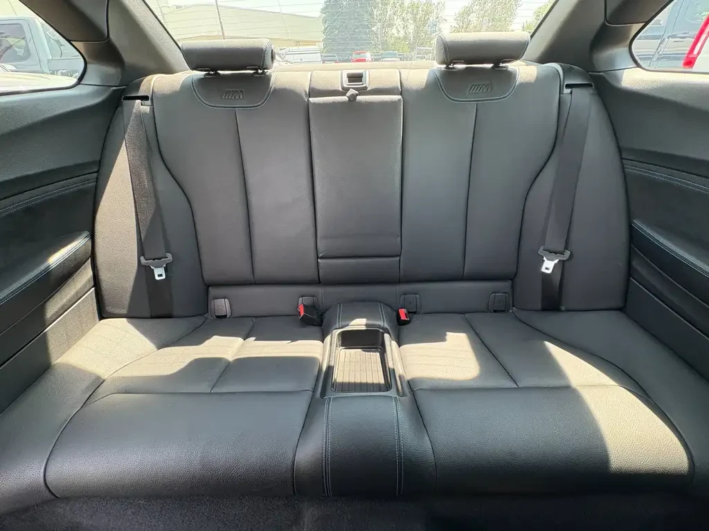 BMW M2 F 87 * КАТО НОВА, снимка 9 - Автомобили и джипове - 55539563