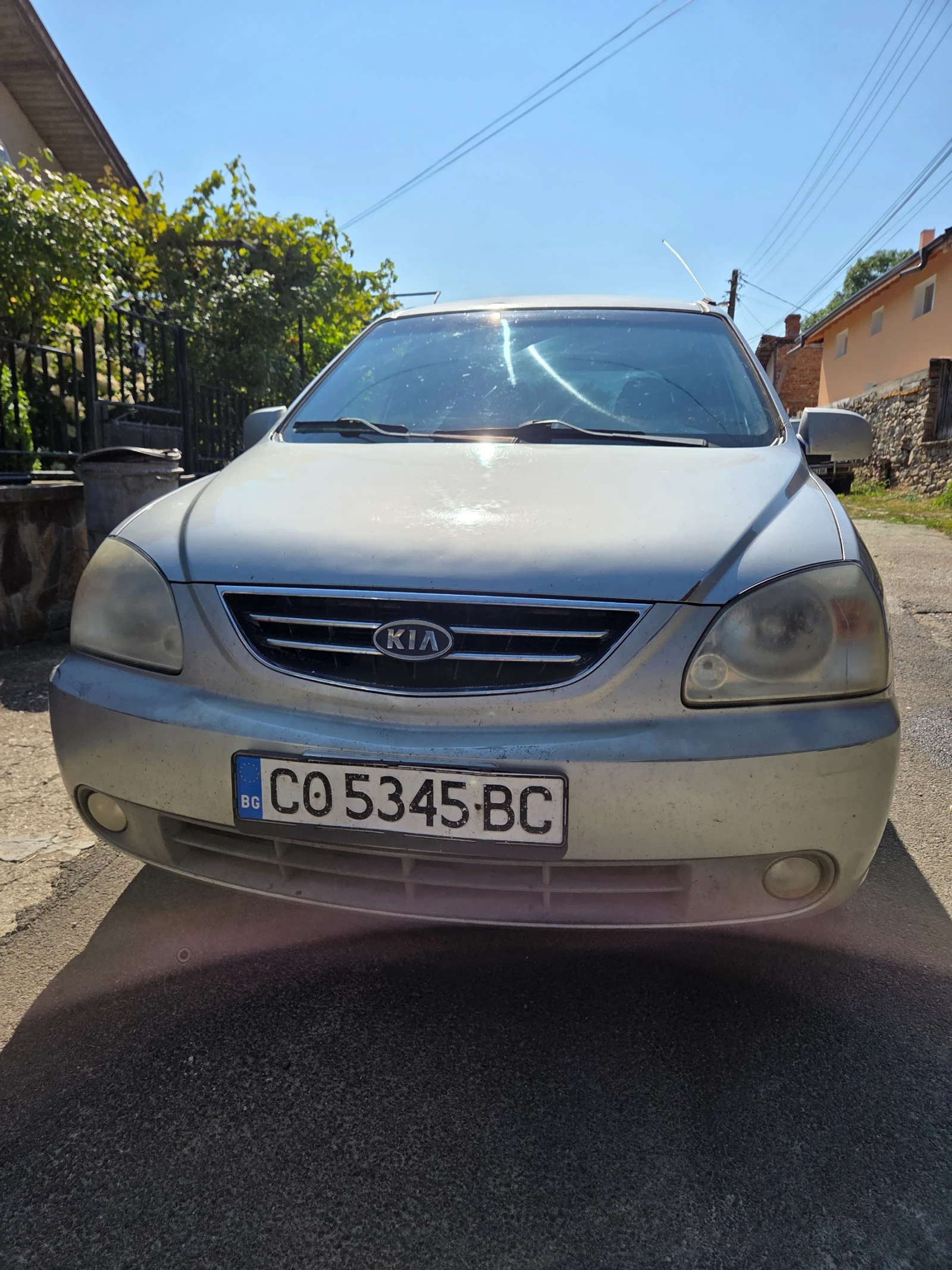 Kia Carens, снимка 4 - Автомобили и джипове - 55612628