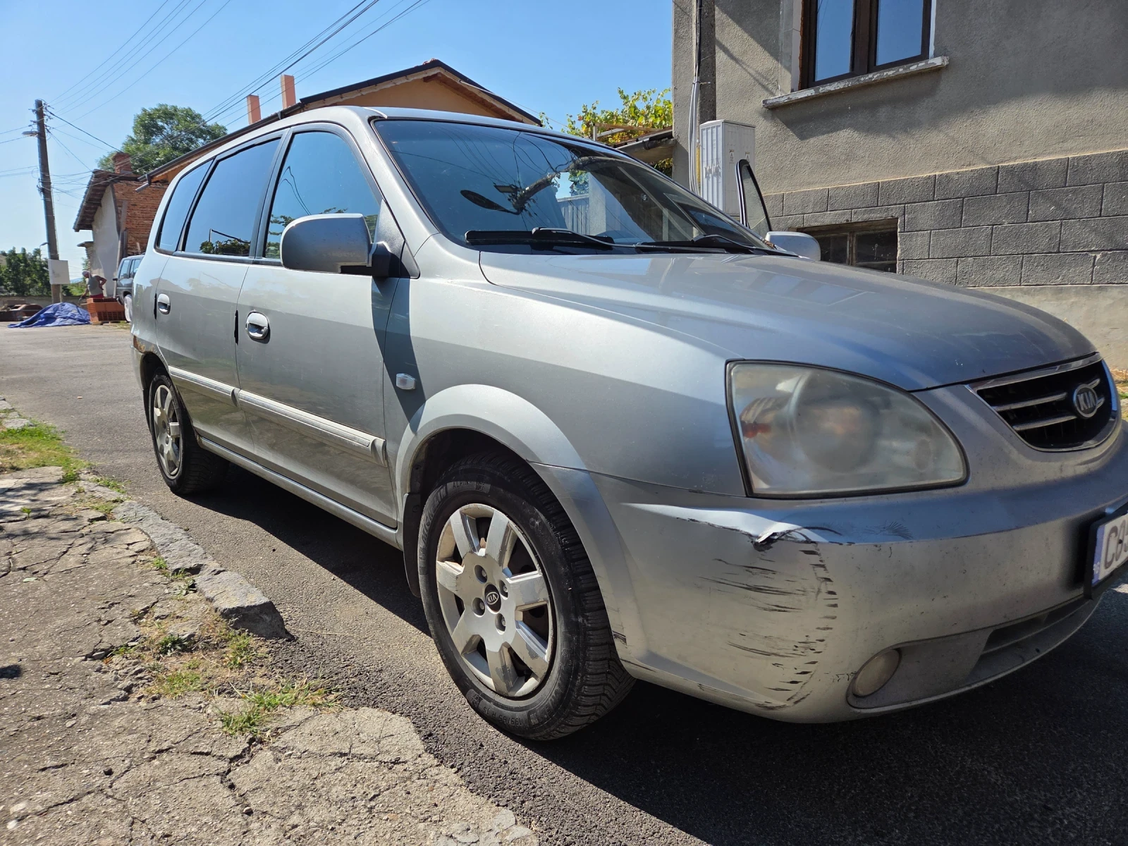 Kia Carens