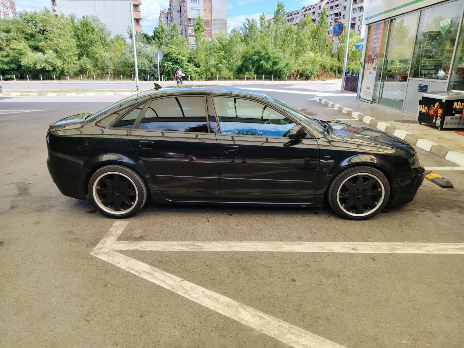 Audi A4, снимка 8 - Автомобили и джипове - 55677471