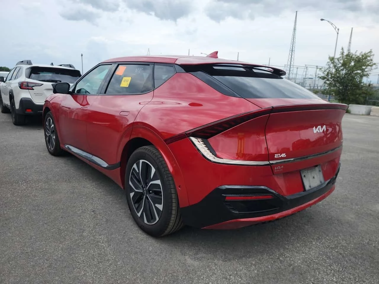 Kia EV6 GT Line / 360 / DISTRONIC /HEAD UP / CARFAX , снимка 4 - Автомобили и джипове - 55777484