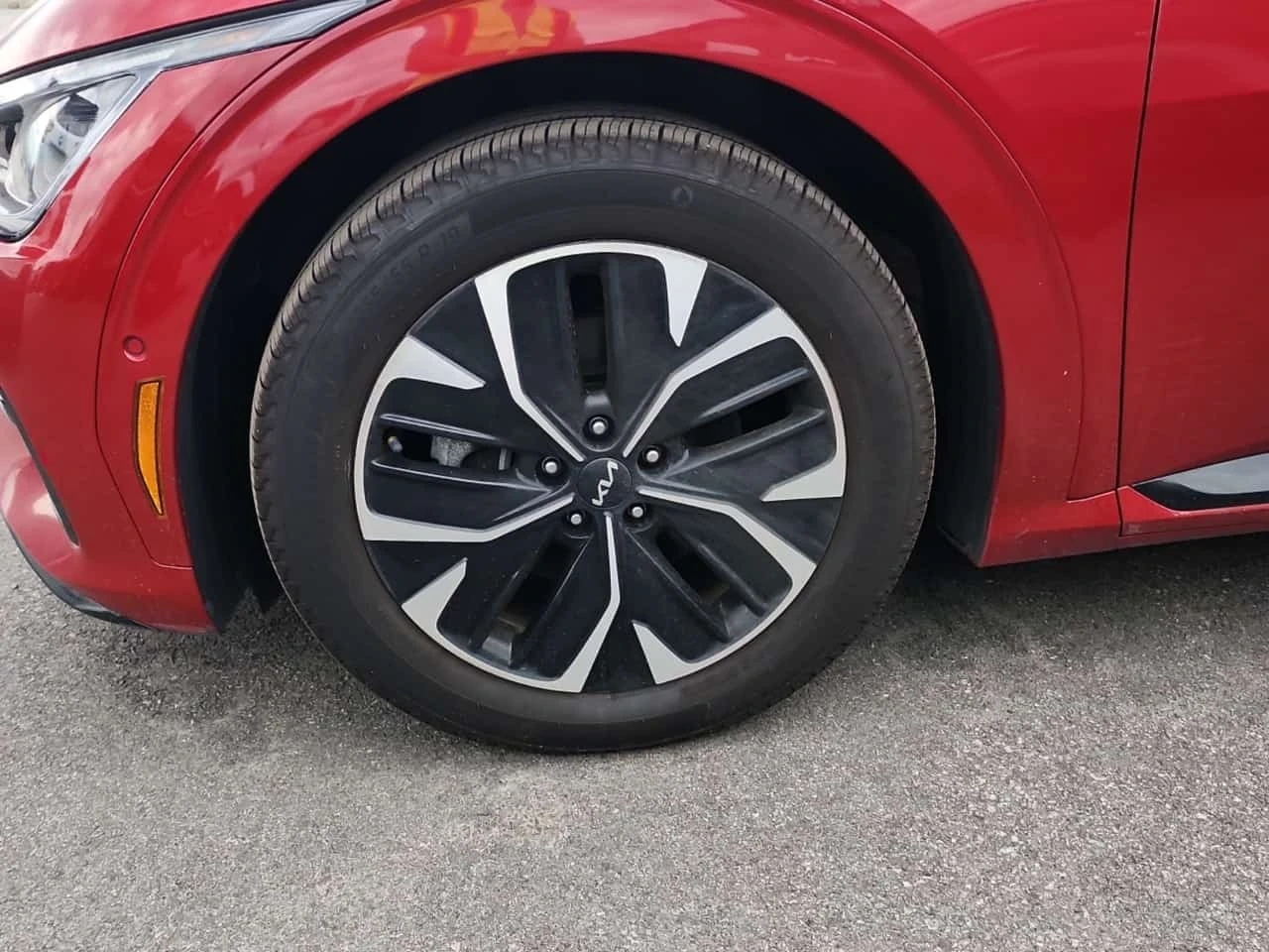 Kia EV6 GT Line / 360 / DISTRONIC /HEAD UP / CARFAX , снимка 6 - Автомобили и джипове - 55777484