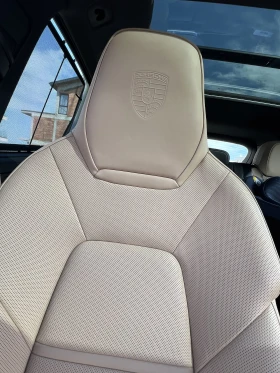 Porsche Cayenne E-Hybrid - 106999 € / 209271.85 лв. - 12621097 4