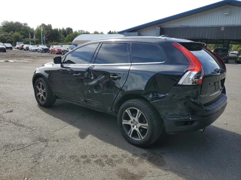 Volvo XC60 4x4, снимка 2 - Автомобили и джипове - 47849799