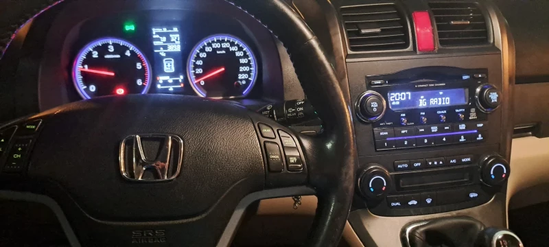 Honda Cr-v 2.2 140кс 4х4, снимка 10 - Автомобили и джипове - 48180829