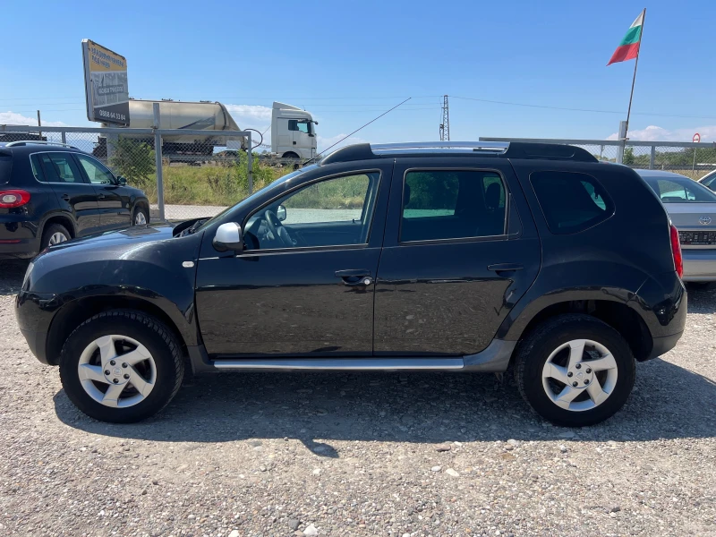Dacia Duster 1.6 I, снимка 8 - Автомобили и джипове - 51566708