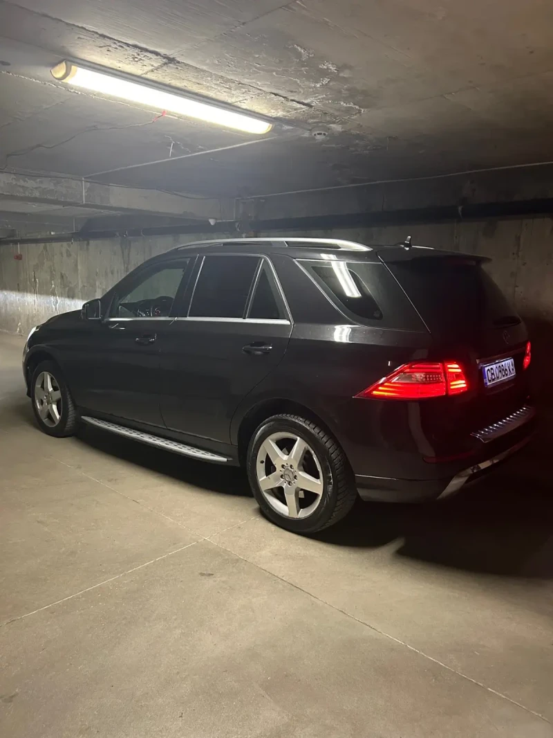 Mercedes-Benz ML 350 AMG, снимка 3 - Автомобили и джипове - 52415551