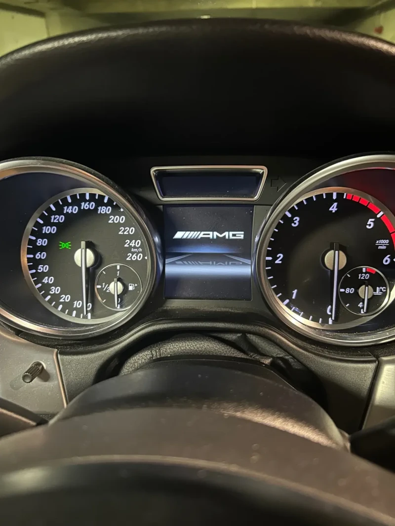 Mercedes-Benz ML 350 AMG, снимка 5 - Автомобили и джипове - 52415551