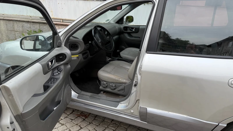 Hyundai Santa fe 2.4i, снимка 5 - Автомобили и джипове - 52028858