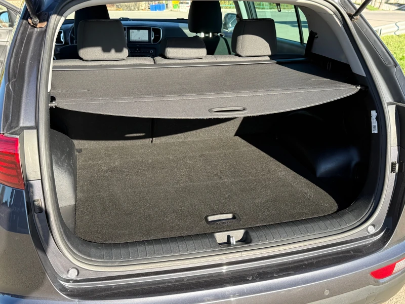 Kia Sportage 1.6 GDI, снимка 12 - Автомобили и джипове - 52657395